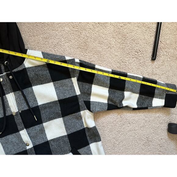 Divided H&M black/white plaid hooded jacket, size small - Picture 9 of 15
